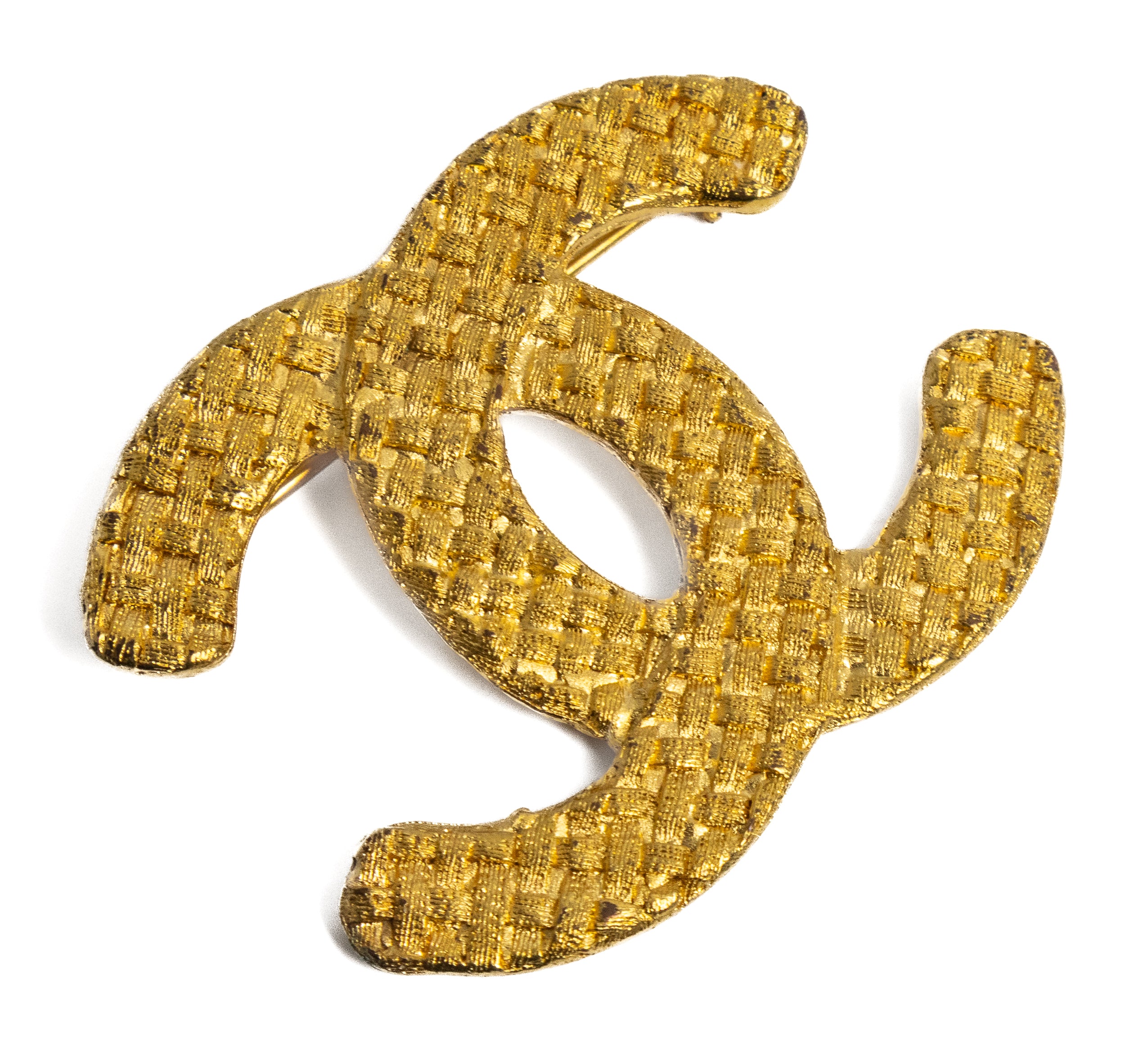 Vintage Chanel Broche 24K gold