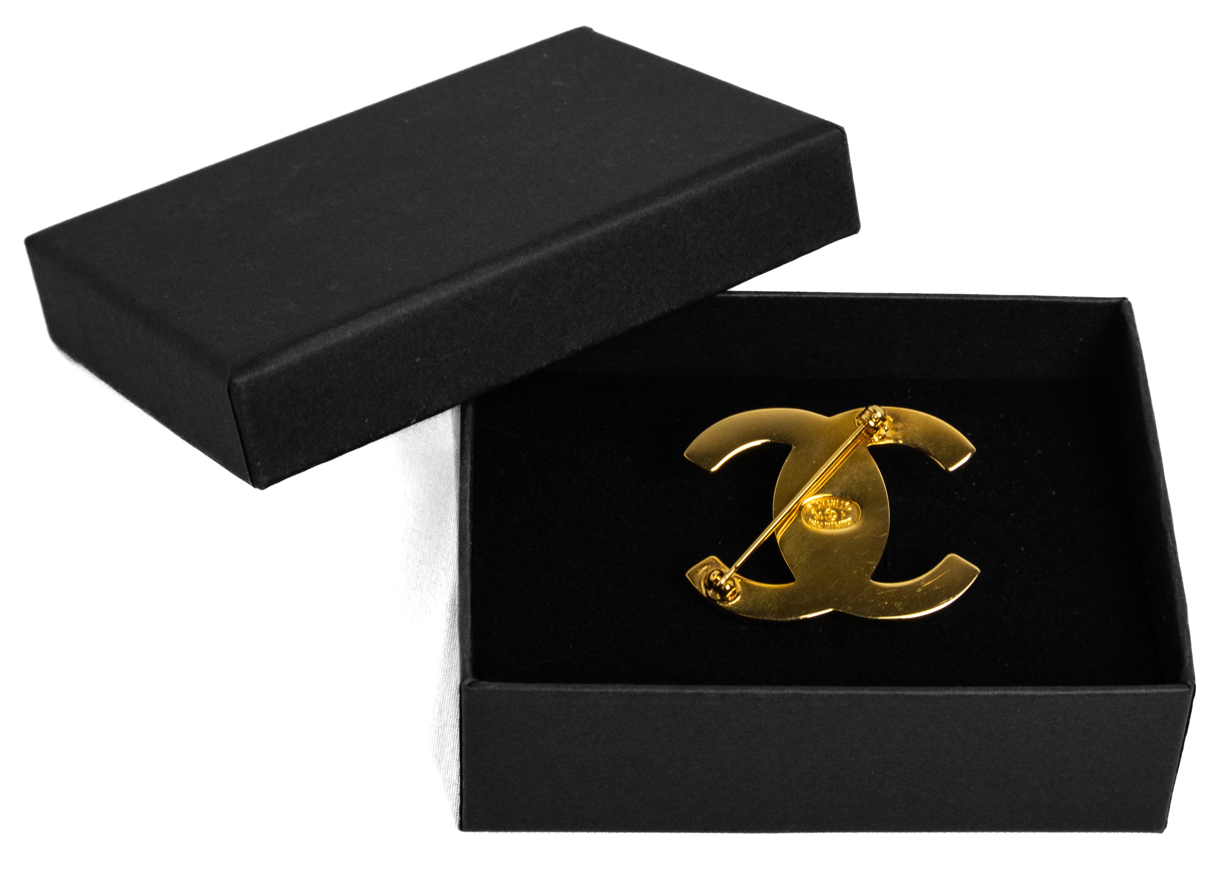 Chanel Brooch 1538536