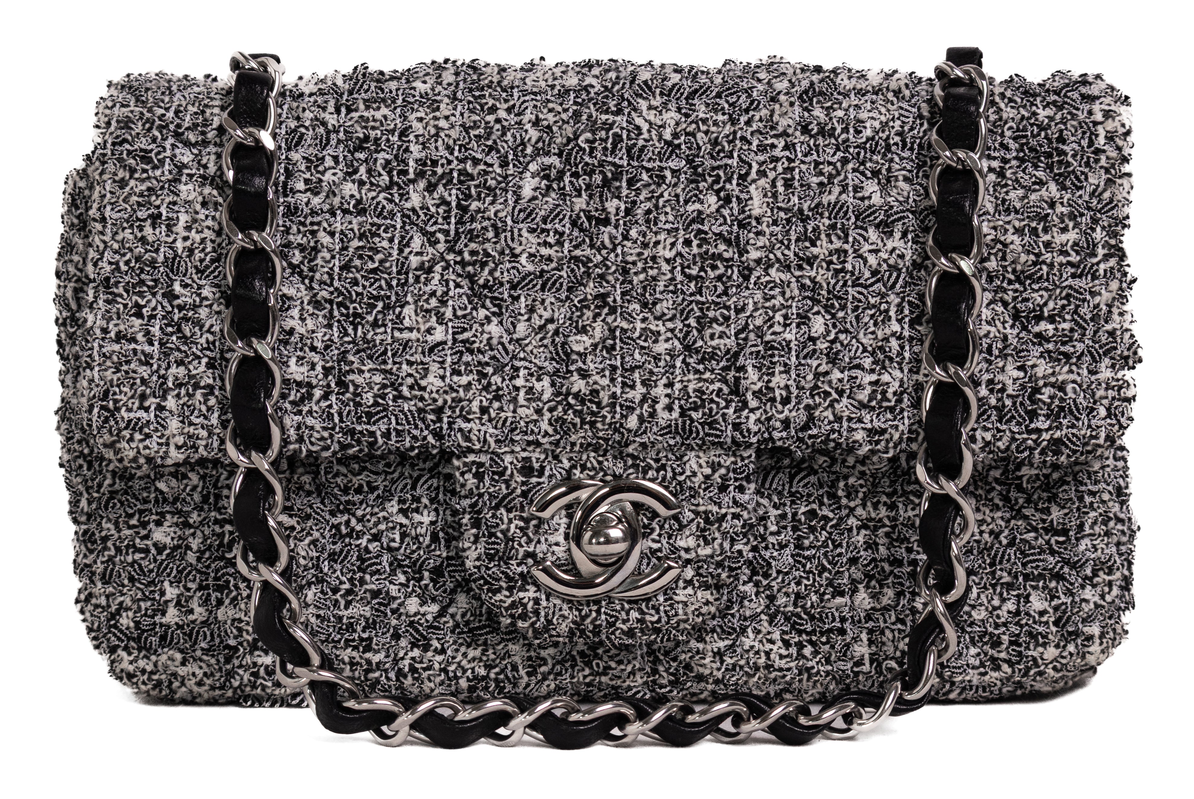 Chanel Mini Zwart Wit Tweed Zilver Hardware