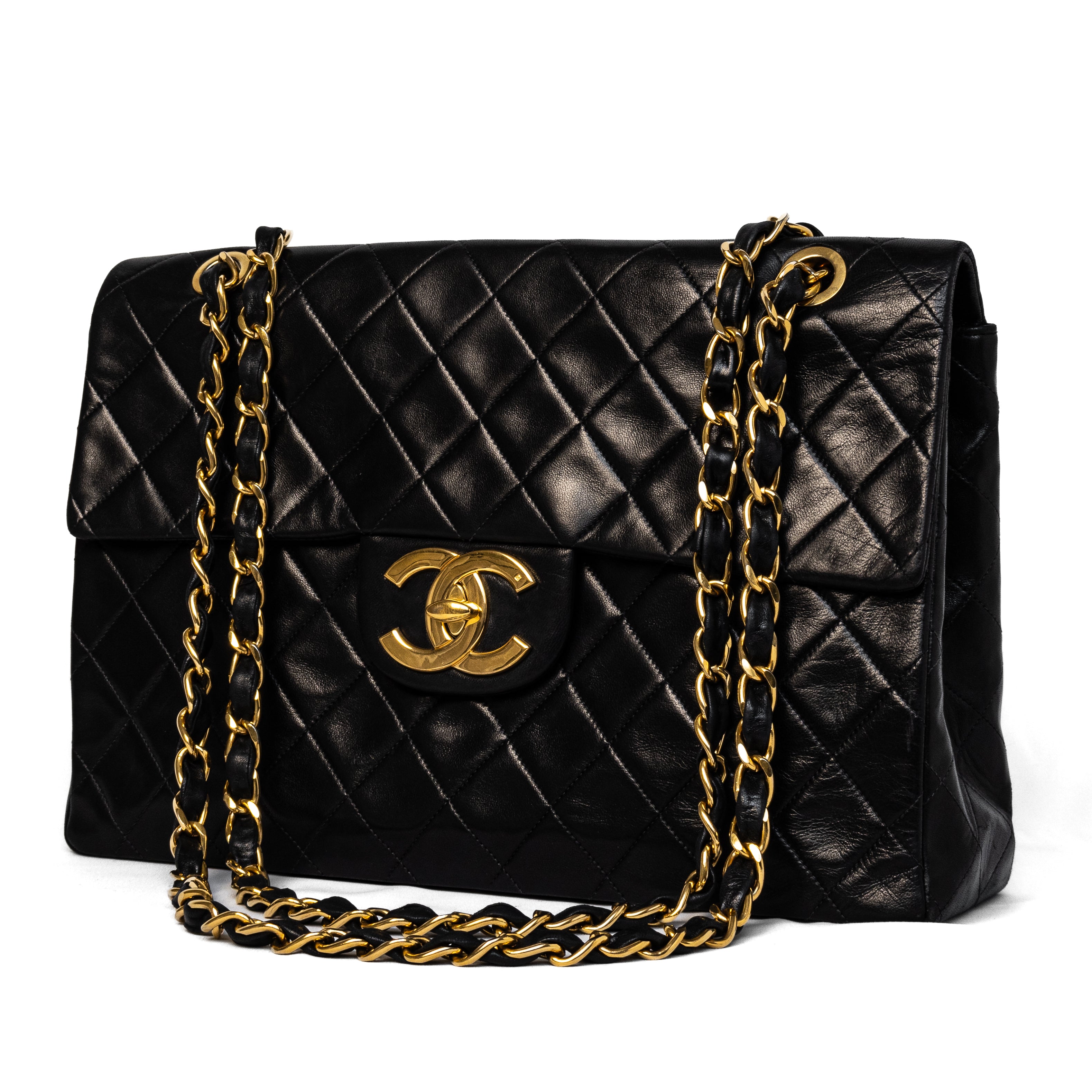 Chanel maxi jumbo single flap black vintage 24k goud hardware