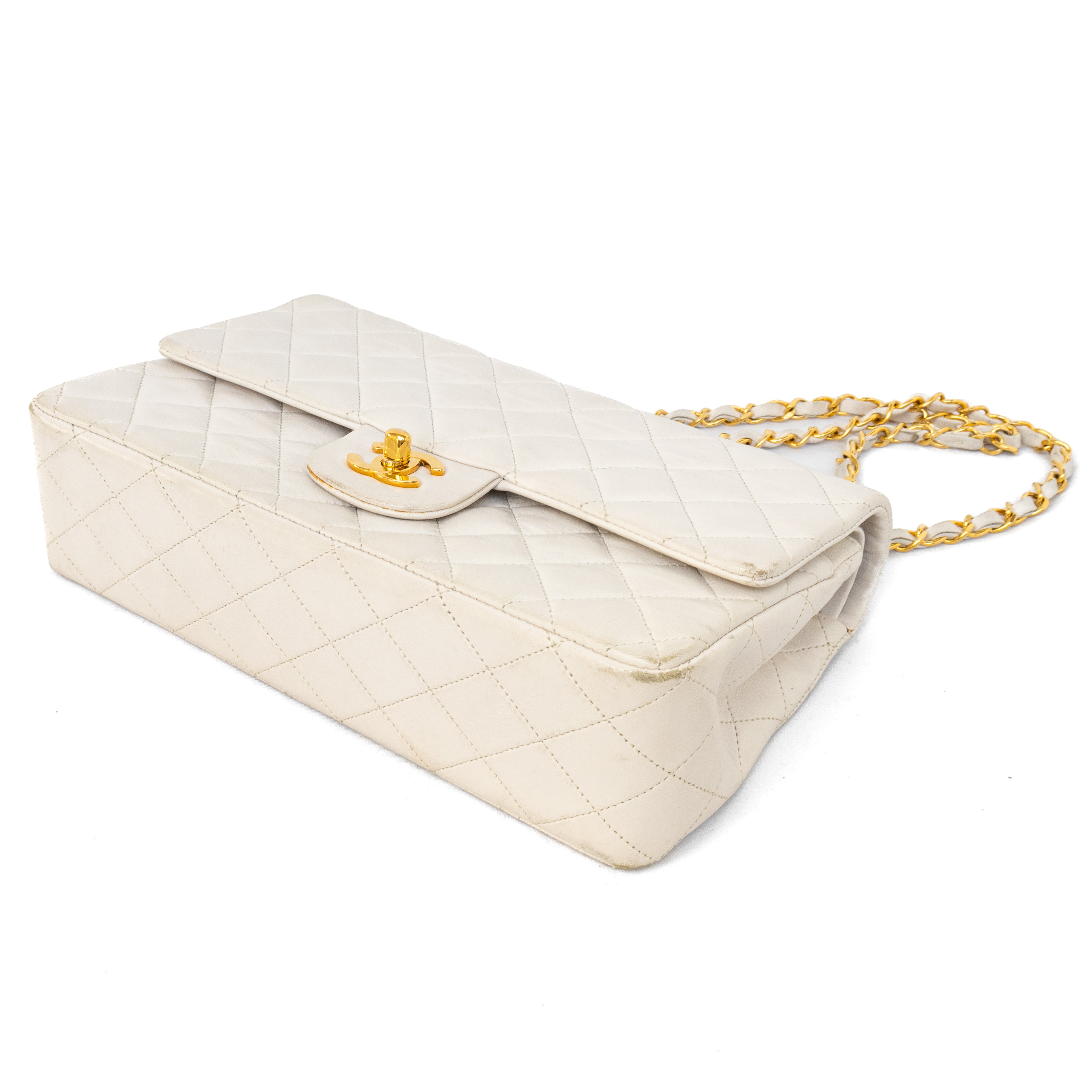 Chanel medium classic double flat off-white 24k goud hardware vintage gold authentic