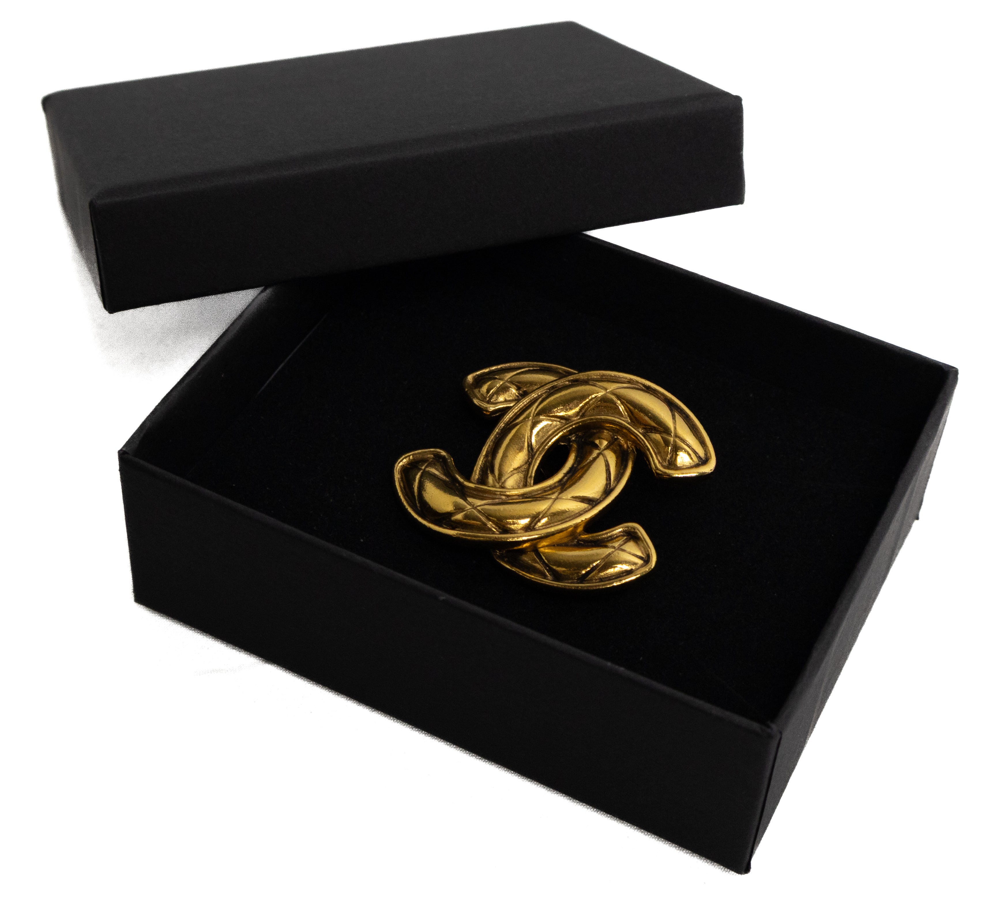 Chanel vintage broche 24k gold