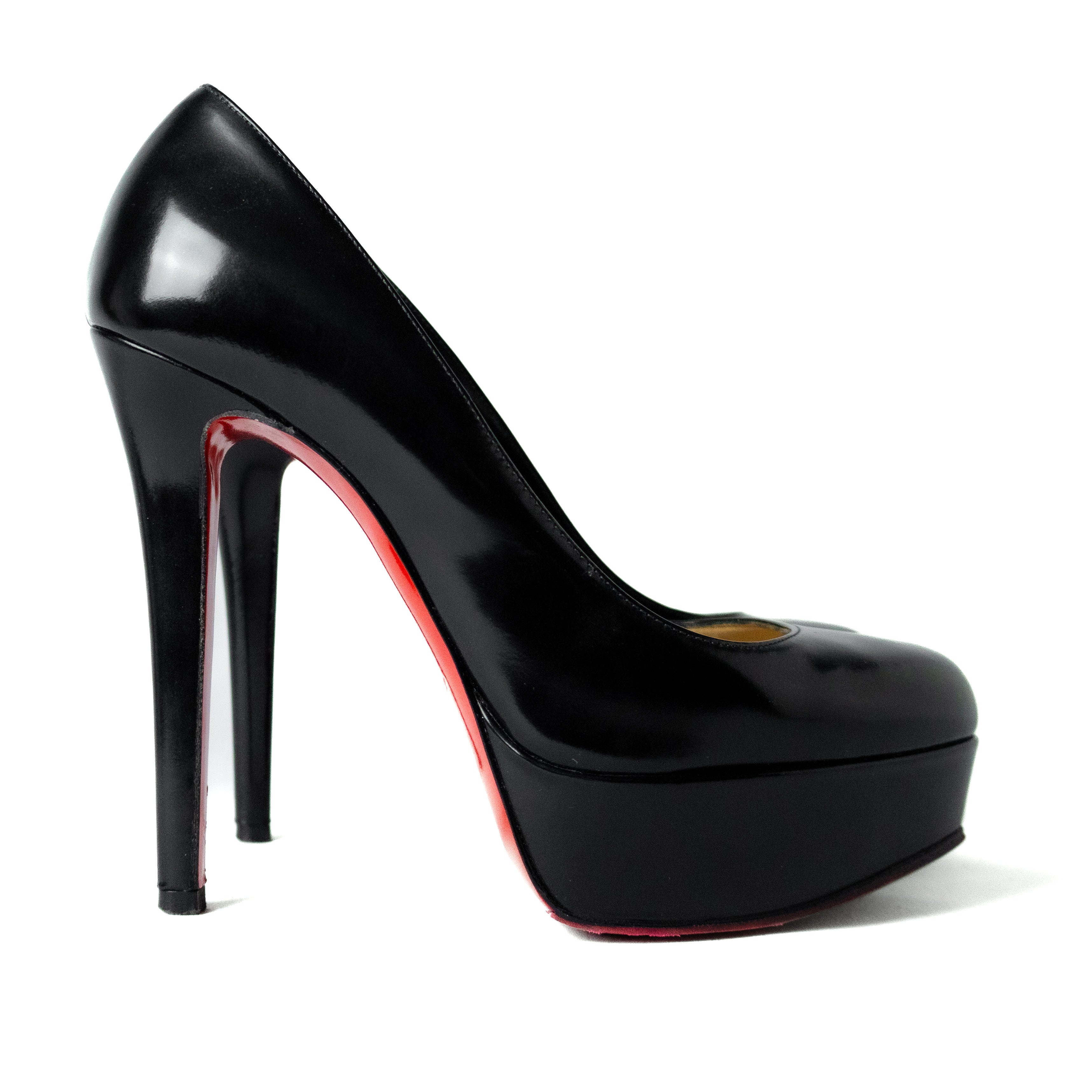 Christian louboutin bianca pumps black calfskin leather red soles size 35