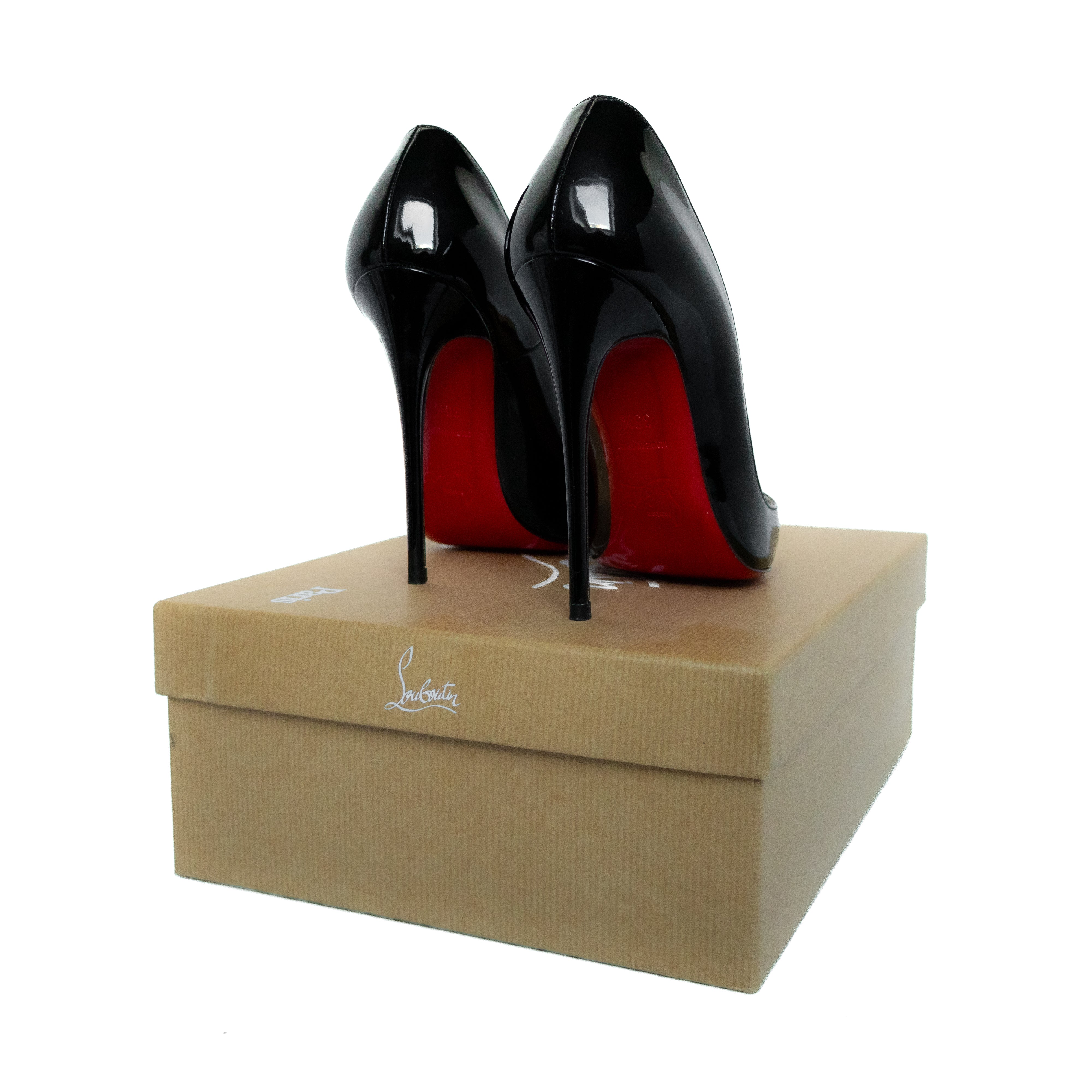 Christian louboutin so kate pumps named after kate moss black patent leather size 35.5 EU red soles preloved