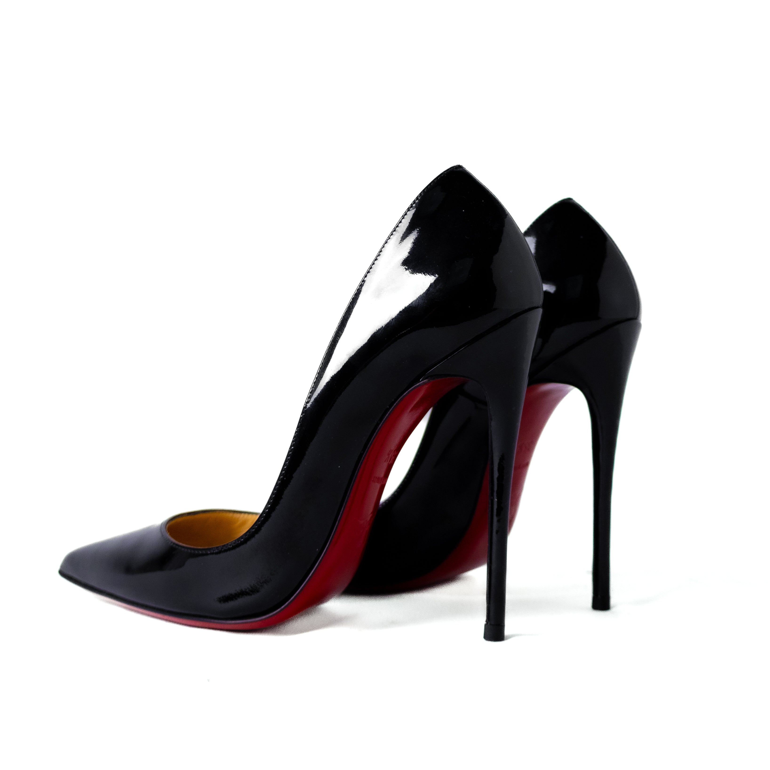 Christian louboutin so kate pumps named after kate moss black patent leather size 35.5 EU red soles preloved