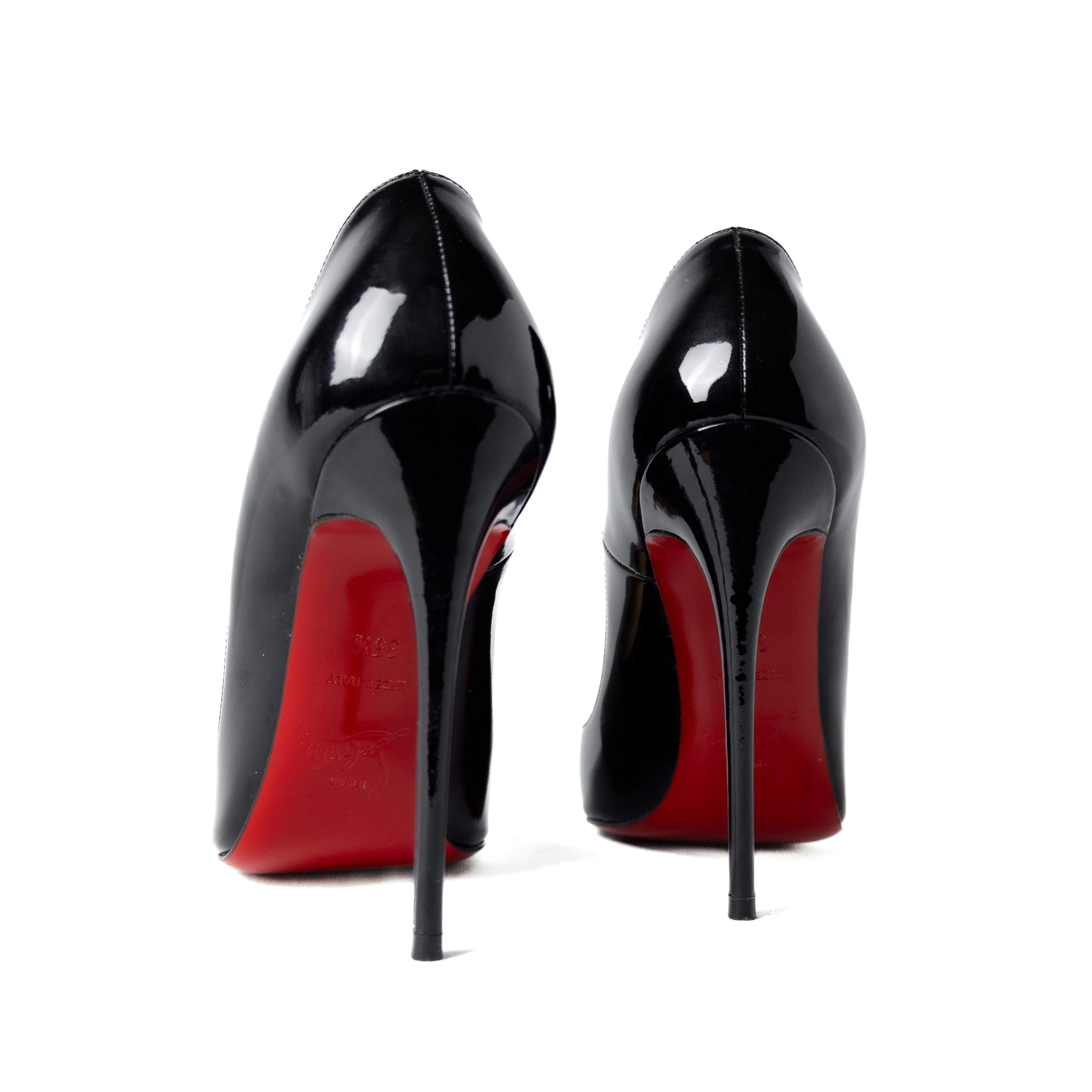 Christian louboutin so kate pumps named after kate moss black patent leather size 35.5 EU red soles preloved