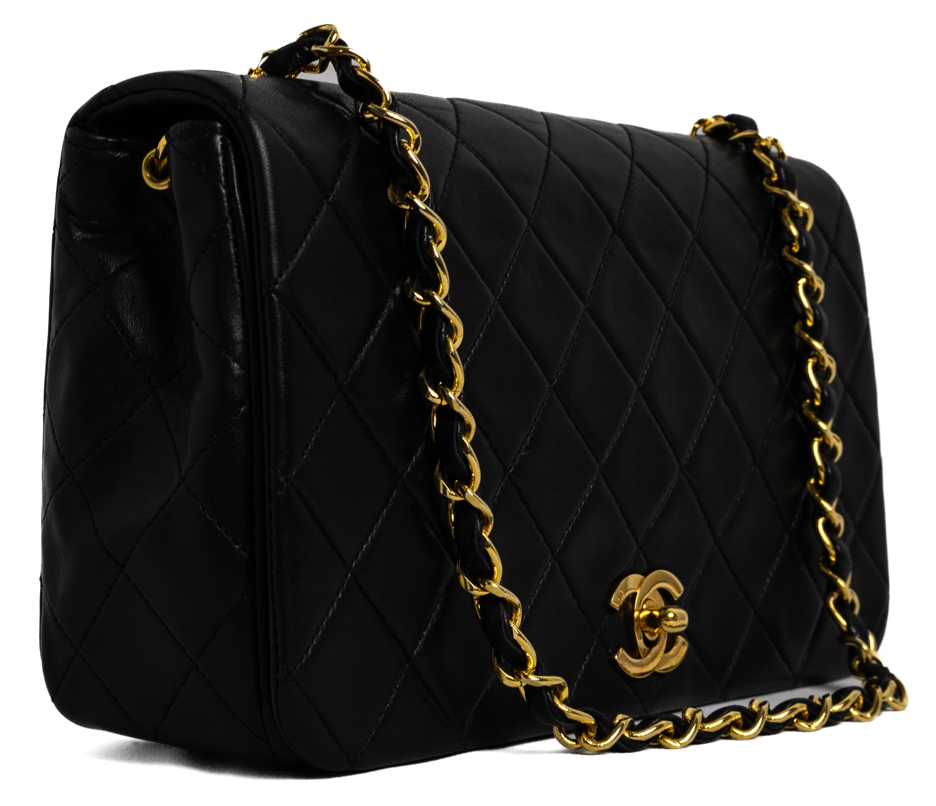 Chanel Full Flap Turn Lock Zwart Lamsleer Goud Hardware