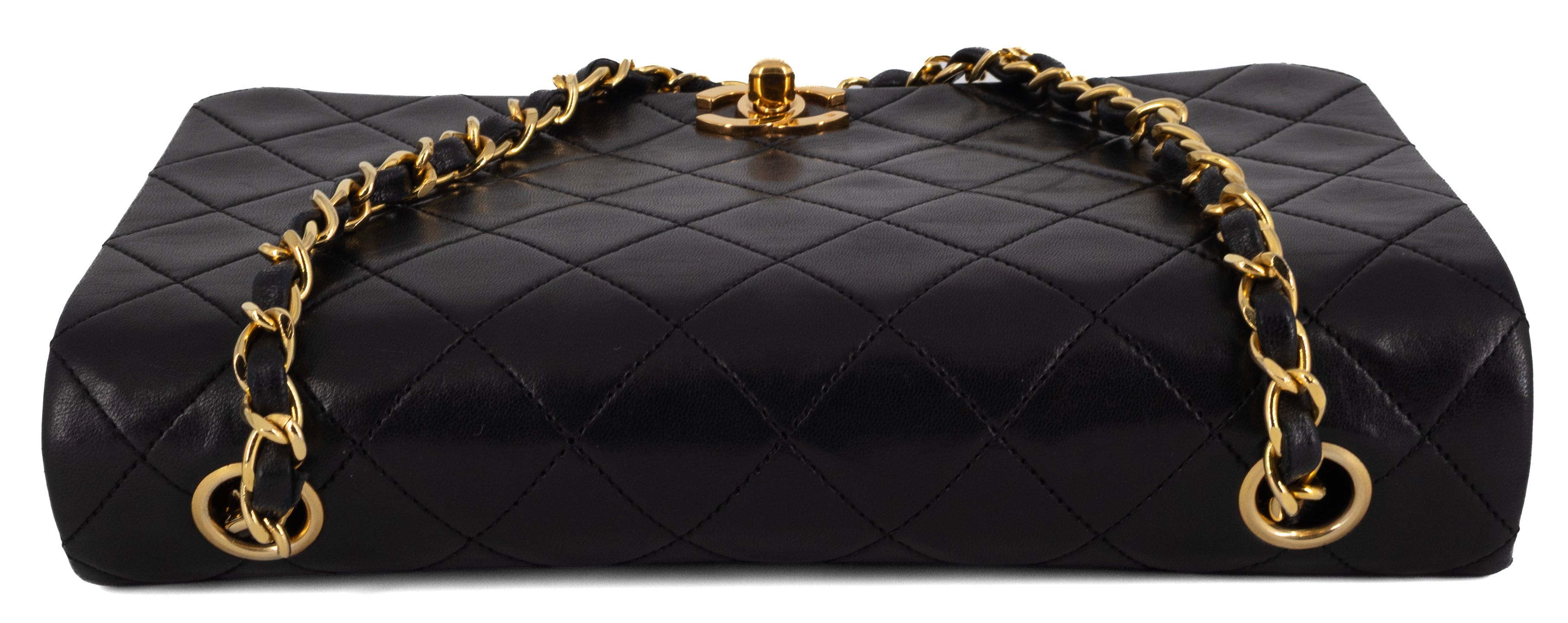 Chanel Full Flap Turn Lock Zwart Lamsleer Goud Hardware