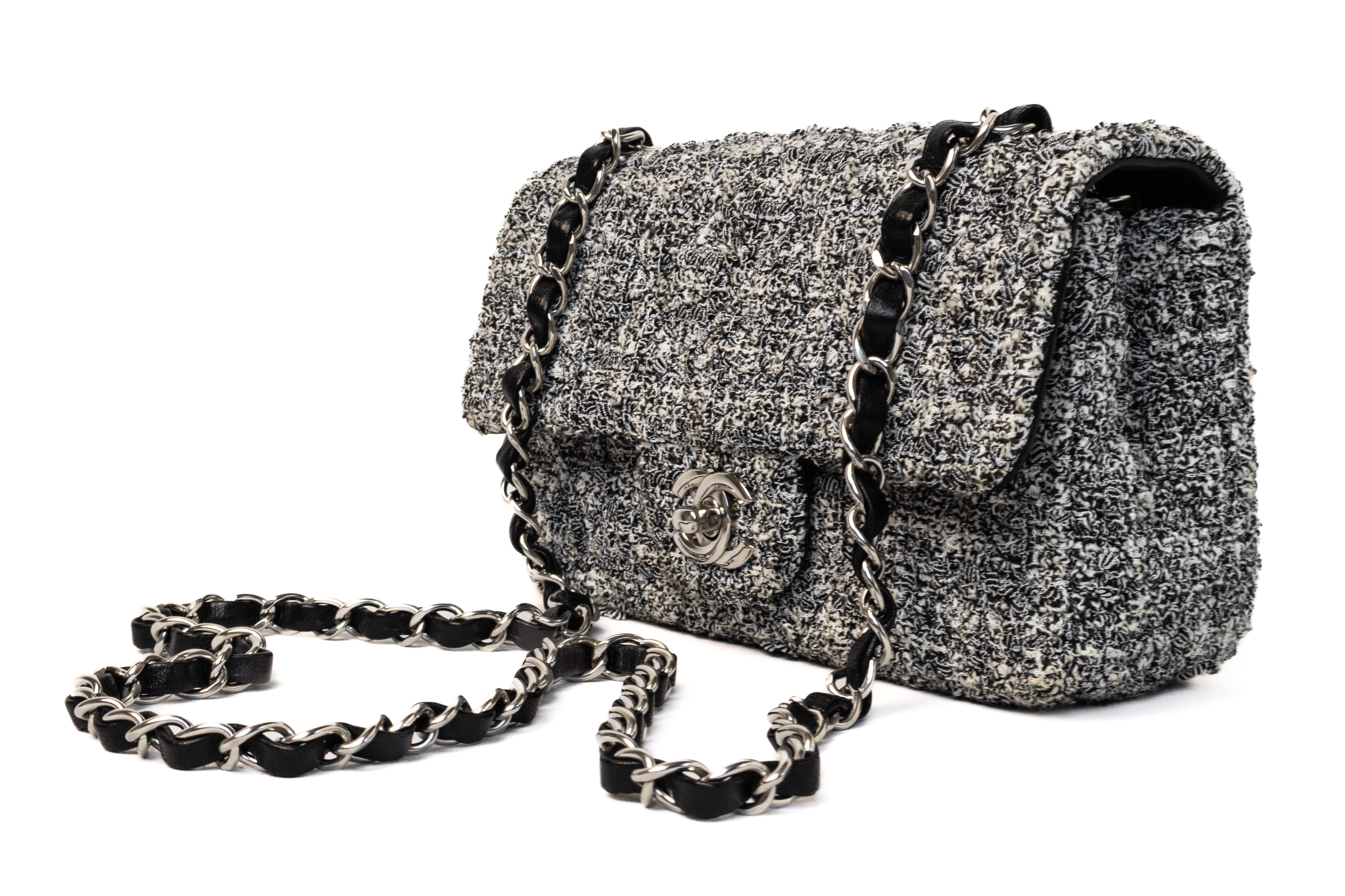 Chanel Mini Zwart Wit Tweed Zilver Hardware
