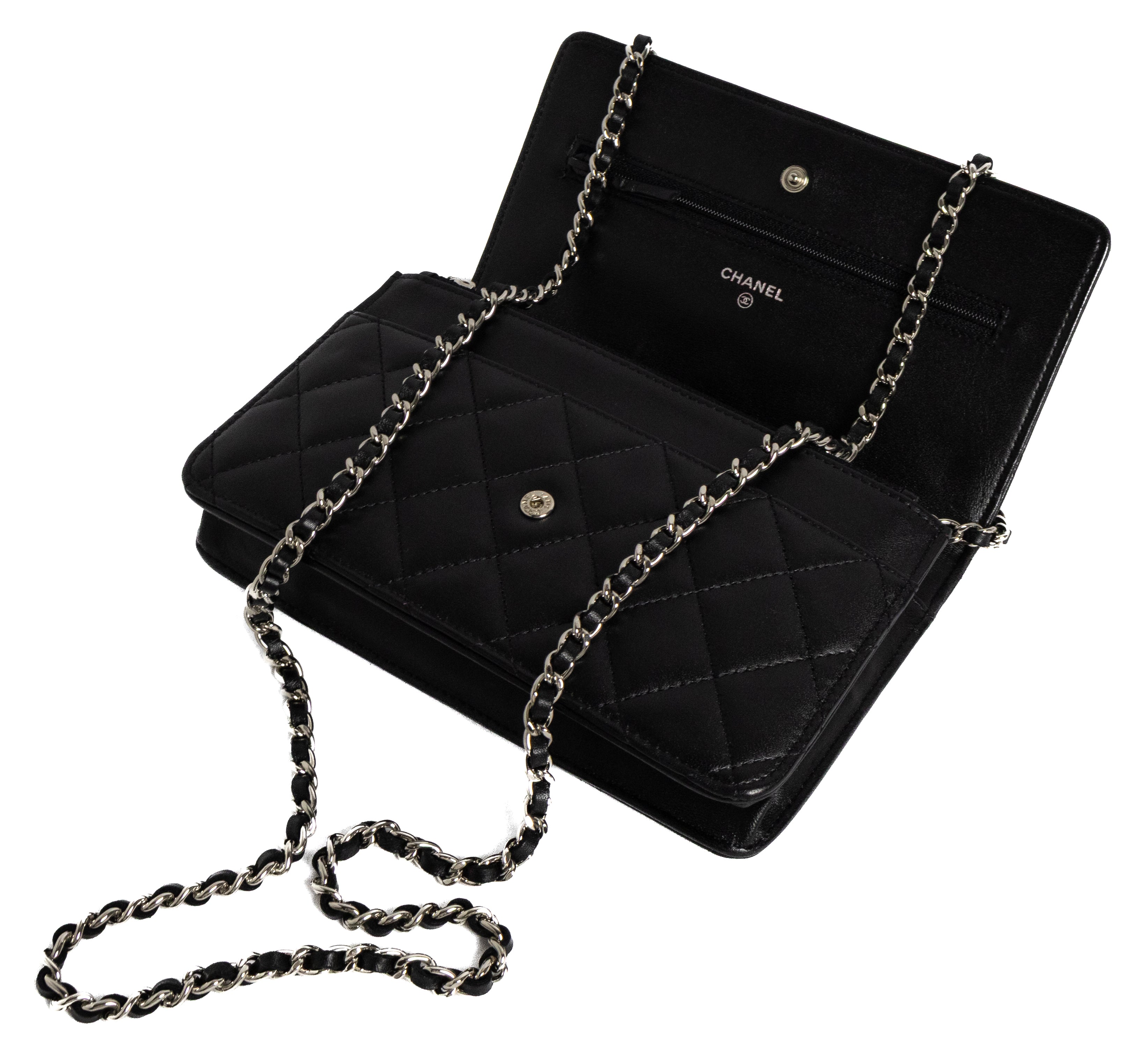 Chanel Wallet on Chain
