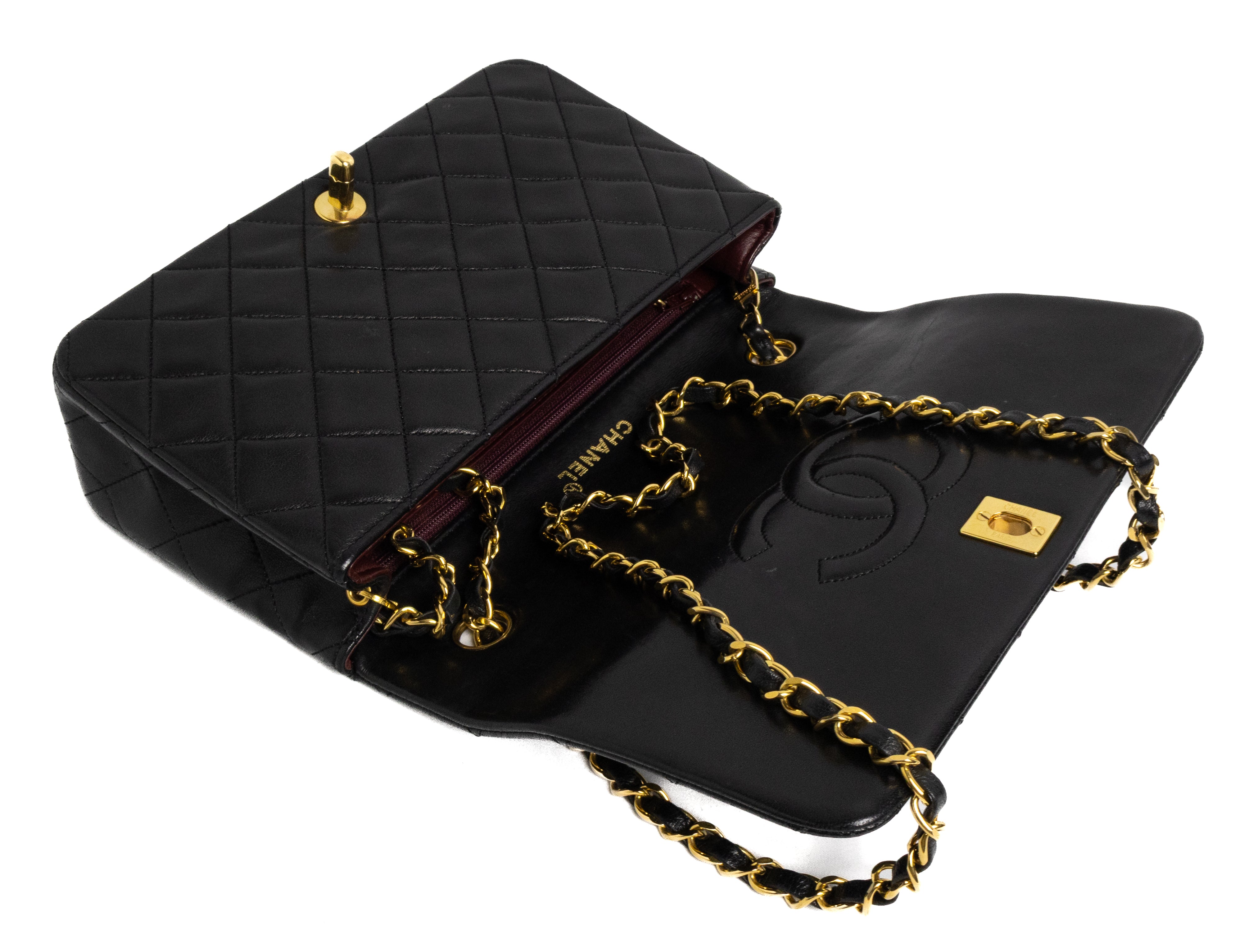 Chanel Full Flap turn lock zwart lamsleer goud hardware