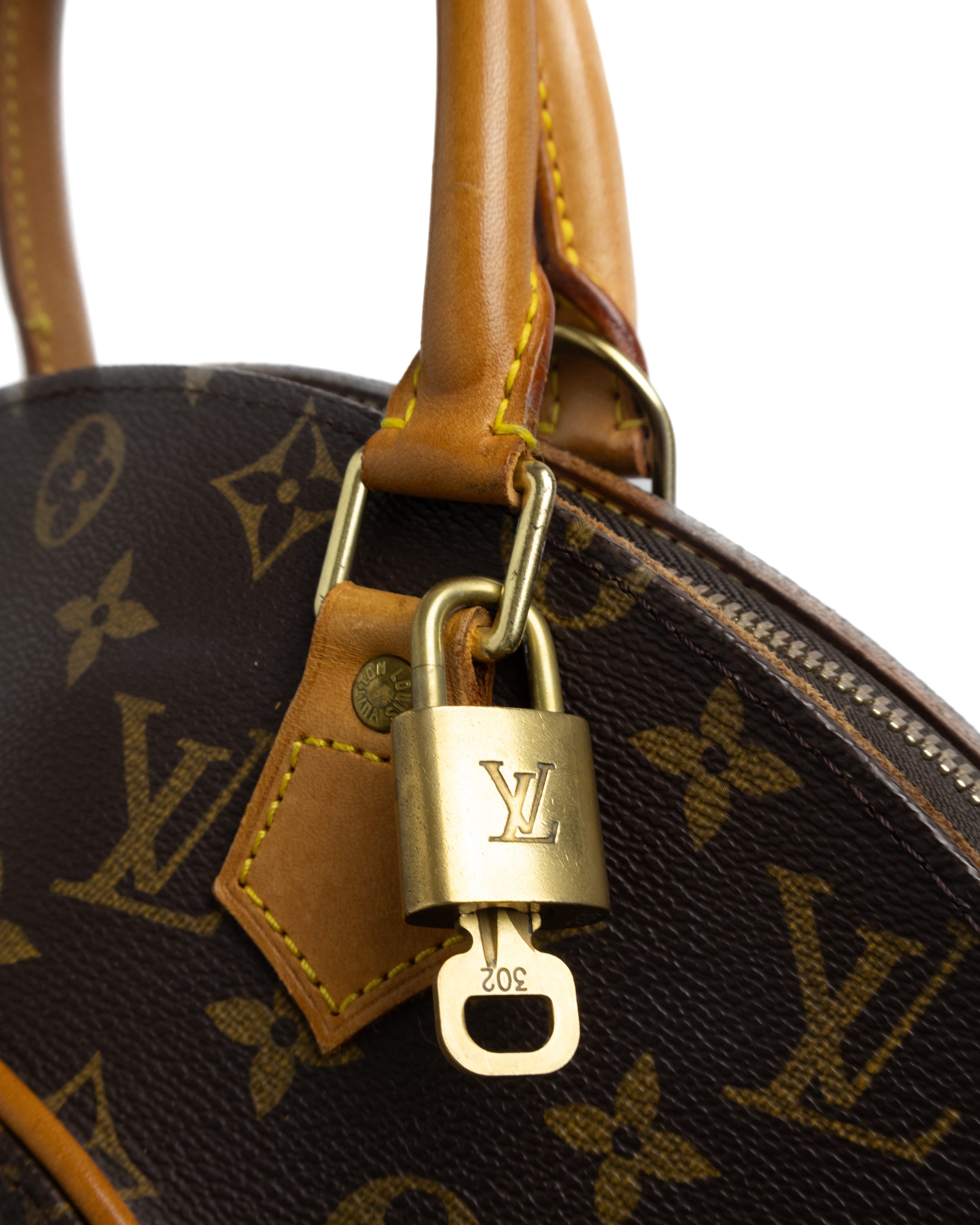 vintage louis vuitton padlock, lv lock with key